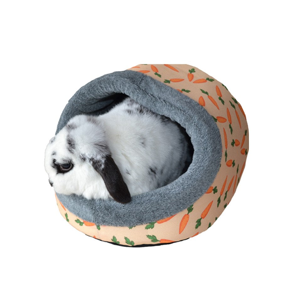 HOODED PLUSH PET CARROT BED FOR RABBITS, GUINEA PIGS & FERRETS